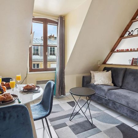 Eiffel Tower & Faubourg - 1Br - Cityapartmentstay Париж Екстериор снимка