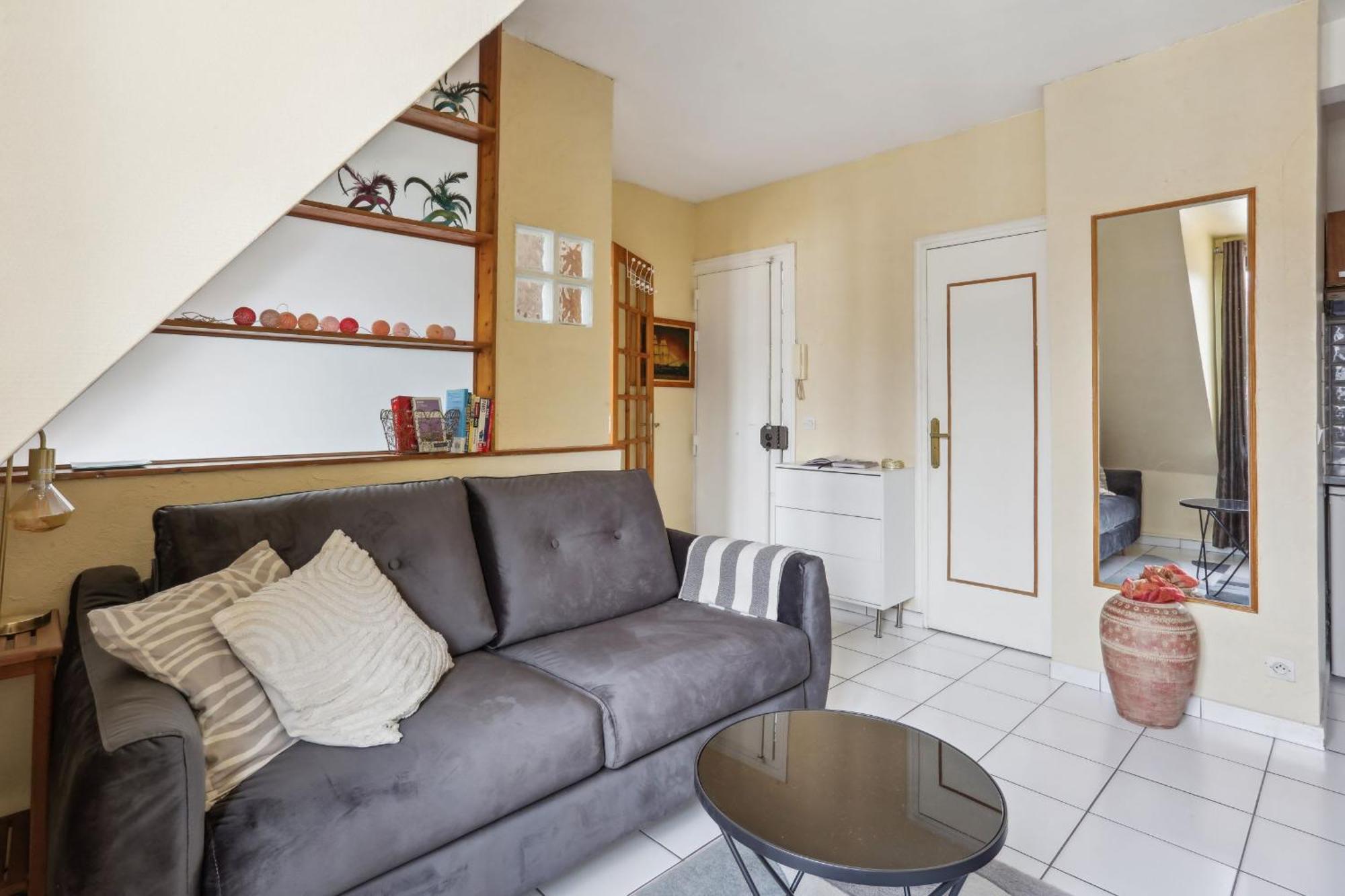 Eiffel Tower & Faubourg - 1Br - Cityapartmentstay Париж Екстериор снимка
